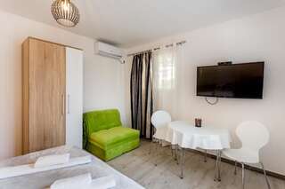 Апартаменты Apartments Batricevic Херцег-Нови Апартаменты-студио-22
